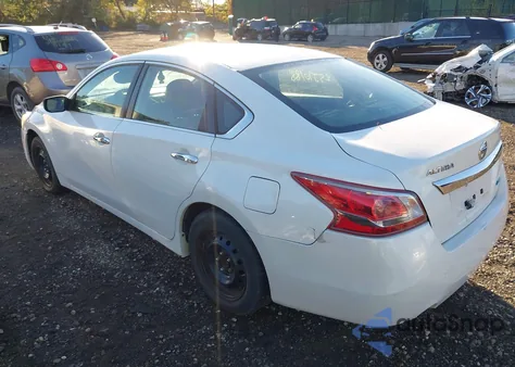 2013 Nissan Altima 2.5 S из США, поврежденный, VIN 1N4AL3AP7DN427201